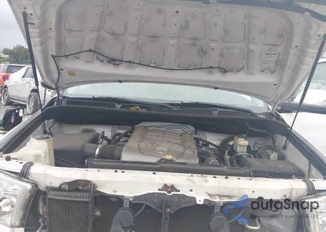 2008 Toyota Tundra Limited 5.7L V8 из США, поврежденный, VIN 5TBDV58108S510136